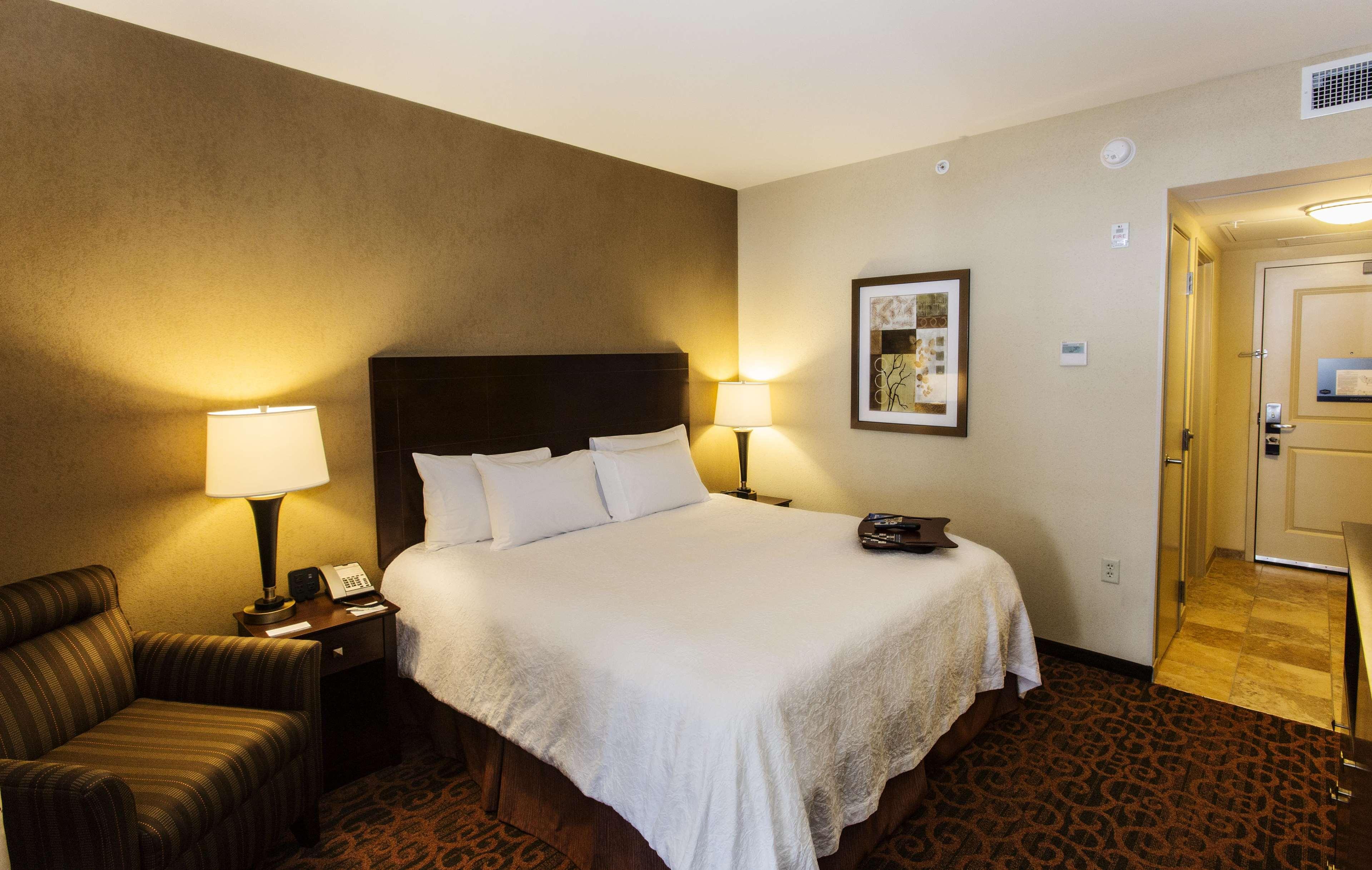Hampton Inn Marquette-Waterfront Exteriör bild
