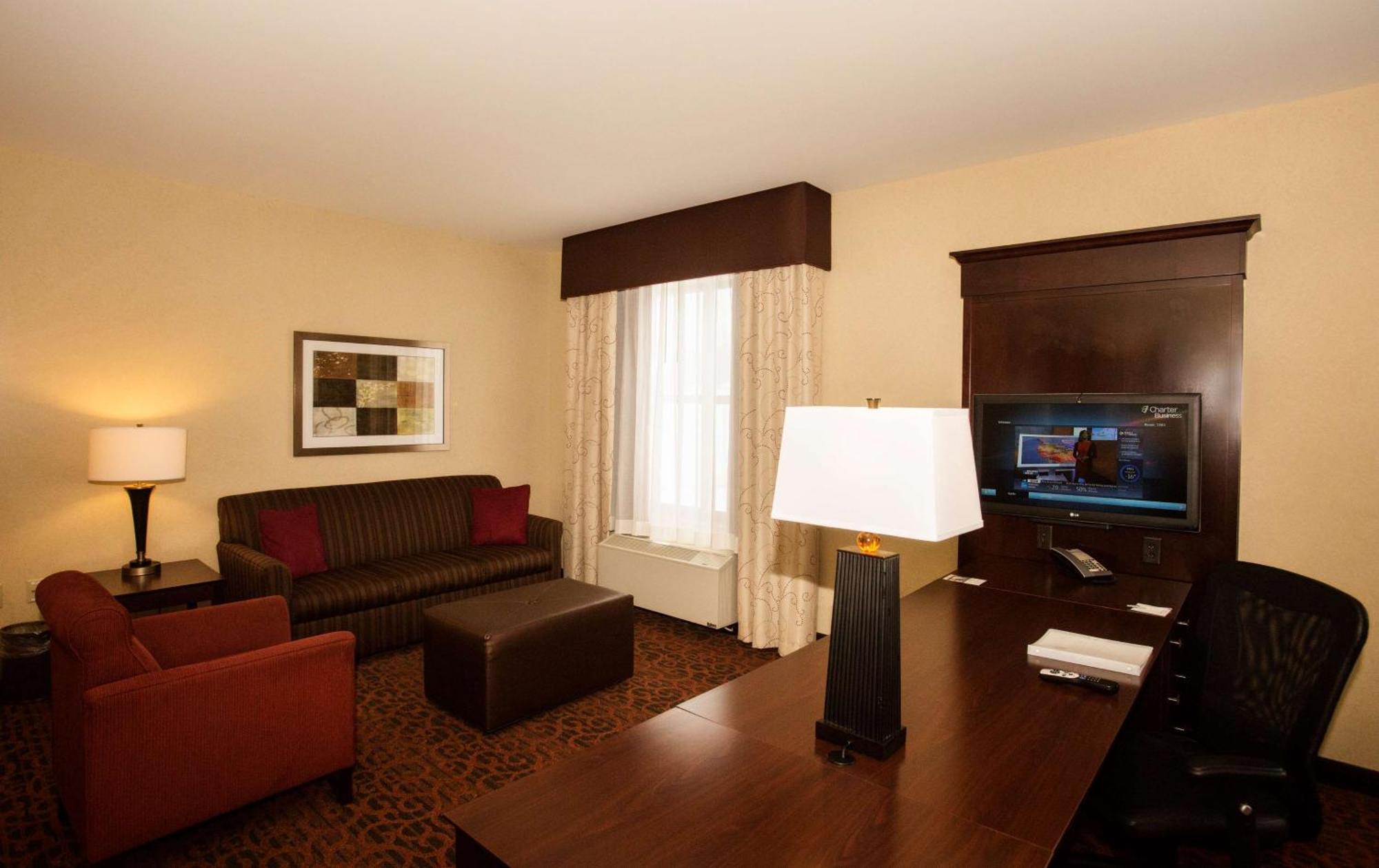 Hampton Inn Marquette-Waterfront Exteriör bild